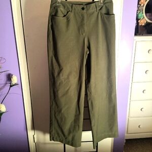 Lululemon City Sleek high rise wide leg pants. Size 30 waist and 30 inseam.